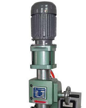 廠家一般生產哪幾種規(guī)格型號的鉚接機？哪種好？