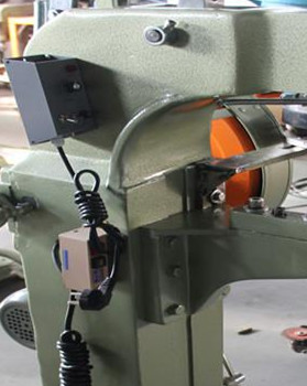 新買(mǎi)液壓鉚接機(jī)的調(diào)式步驟