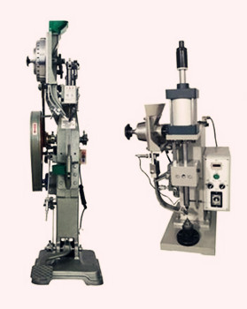 自動送料鉚接機在連續(xù)工作時需注意什么？