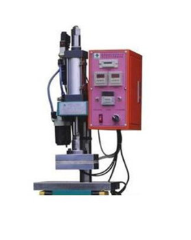 氣壓鉚接機(jī)怎么調(diào)壓力？丹峰機(jī)械科普！