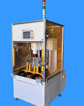 鉚接機(jī)定制時需要注意哪些？這幾個方面需留意！